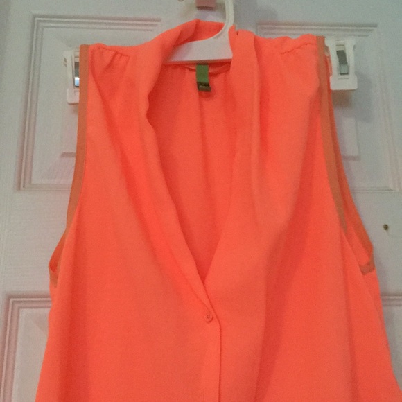 Wilfred Top - Picture 2 of 6